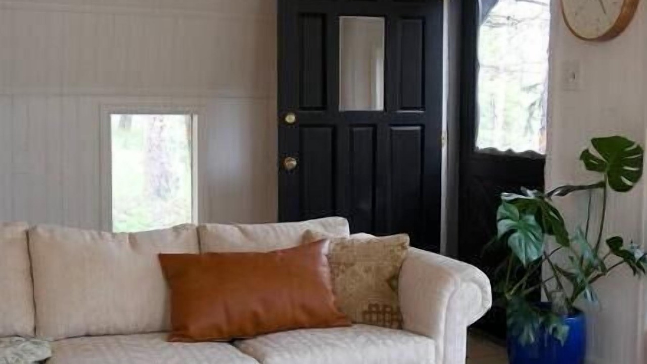 Photo of Livingroom in Shadow Mountain