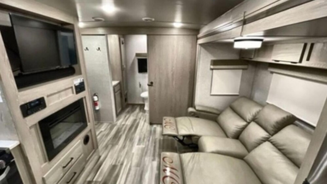 Photo of Livingroom in Elmo