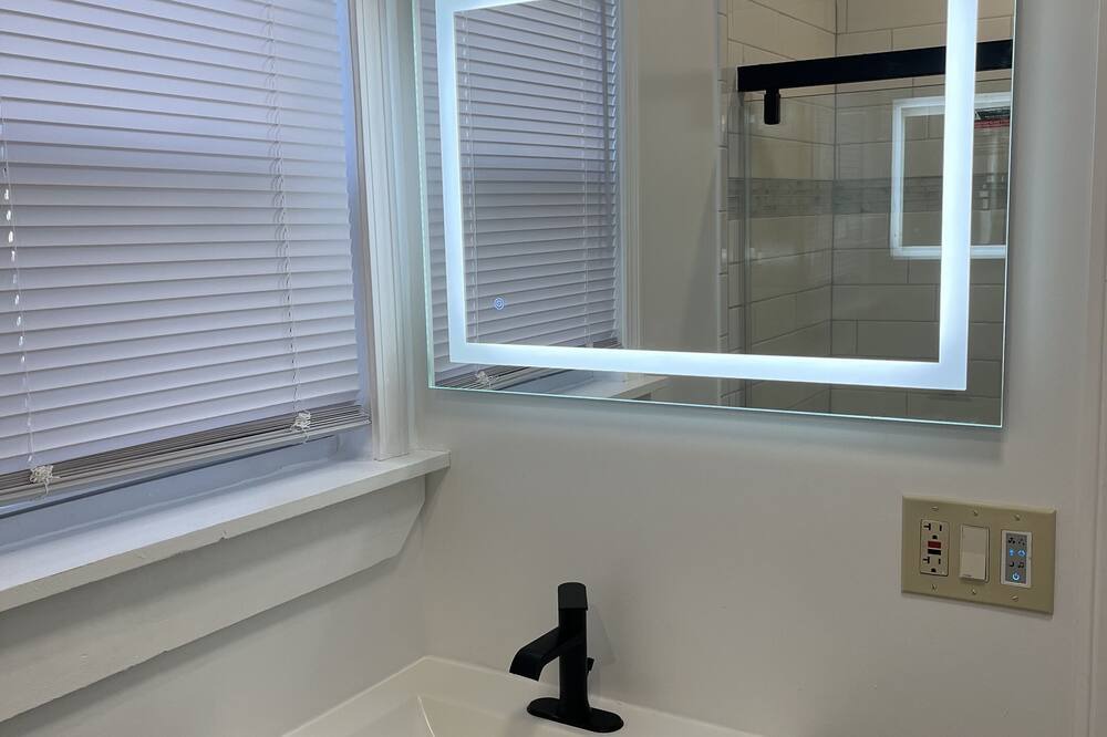 Photo of Bathroom in Meriden