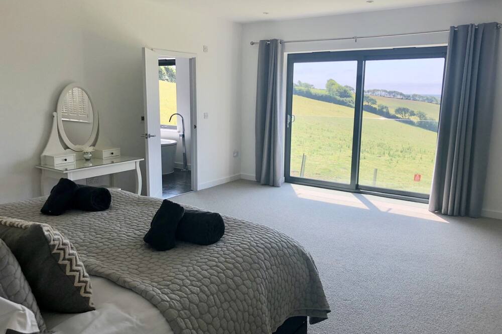 Photo of Others in West Down