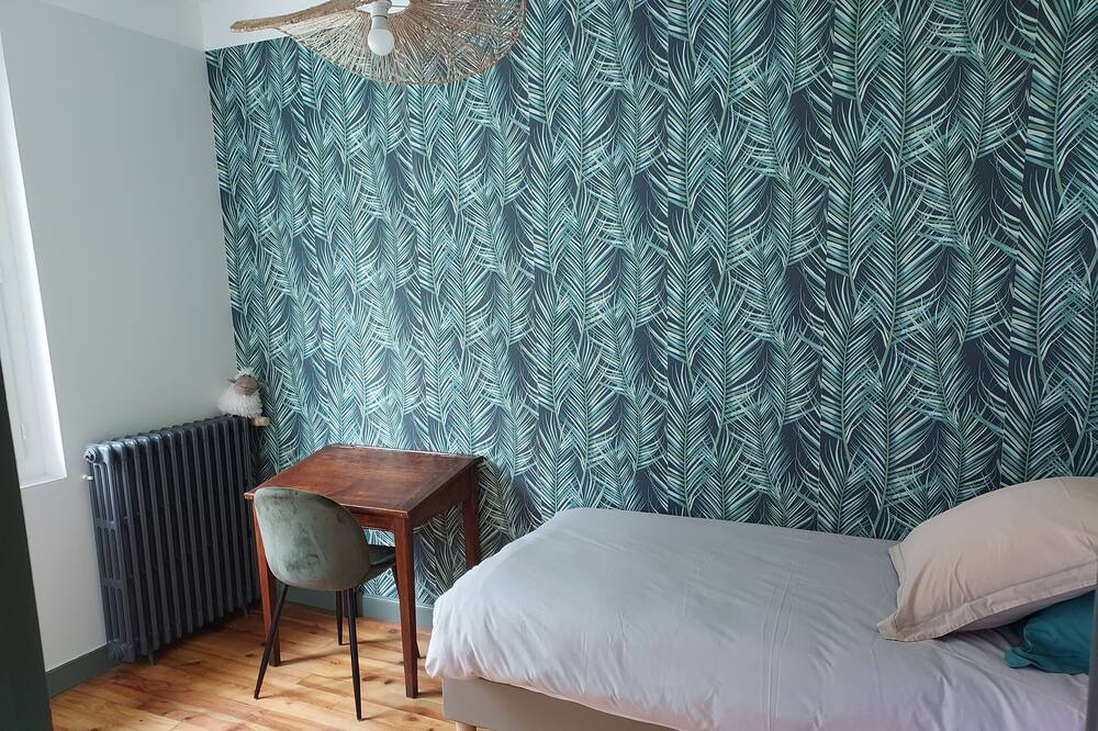 Photo of Bedroom in Auzat