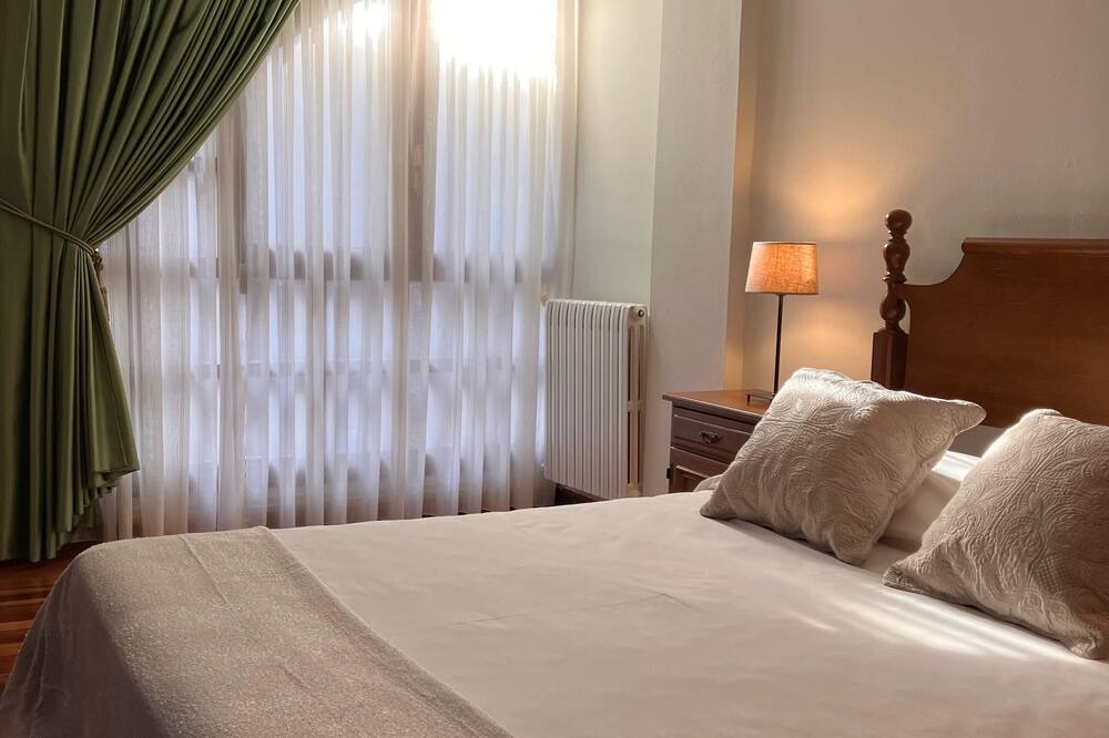 Photo of Bedroom in Mundaka