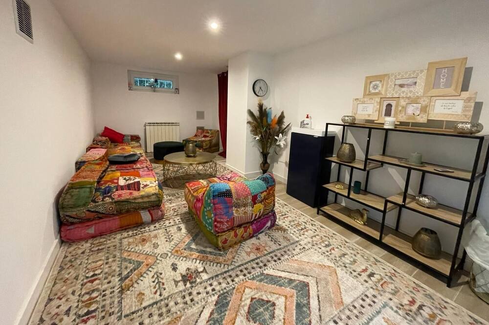 Photo of Bedroom in Lamorlaye