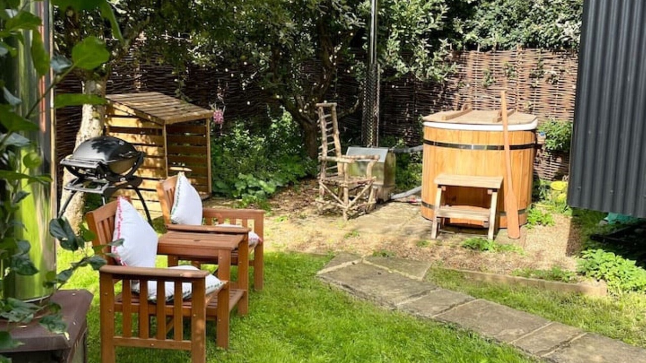 Photo of Outdoor in Chilworth