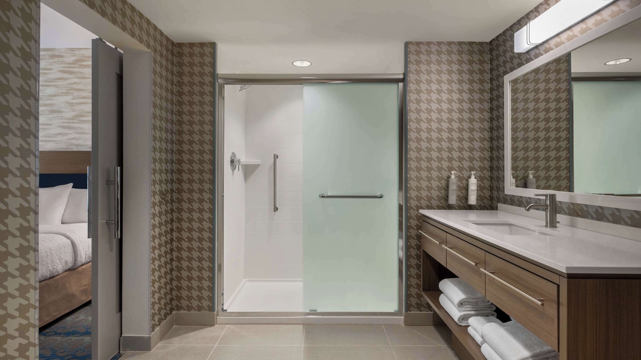 Photo of Bathroom in Holly