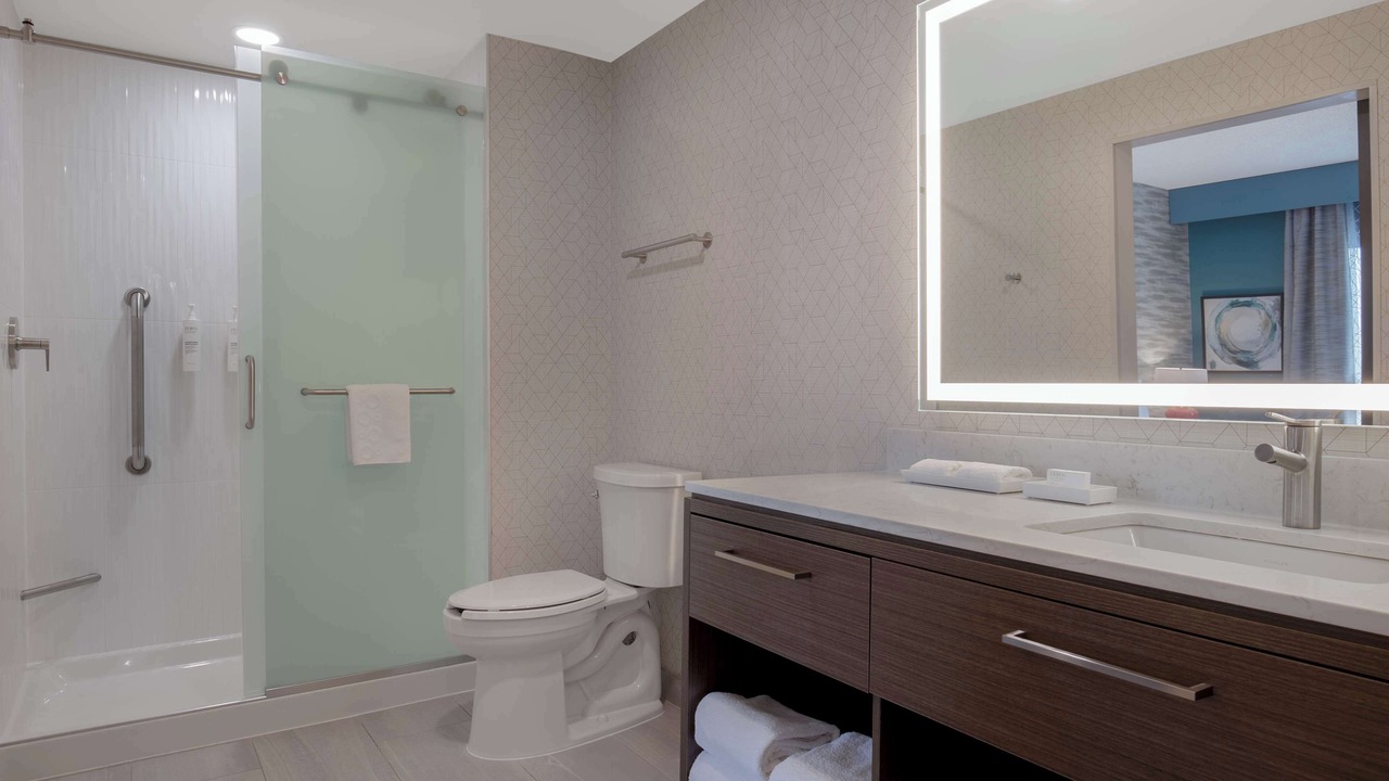 Photo of Bathroom in Thunder Bay