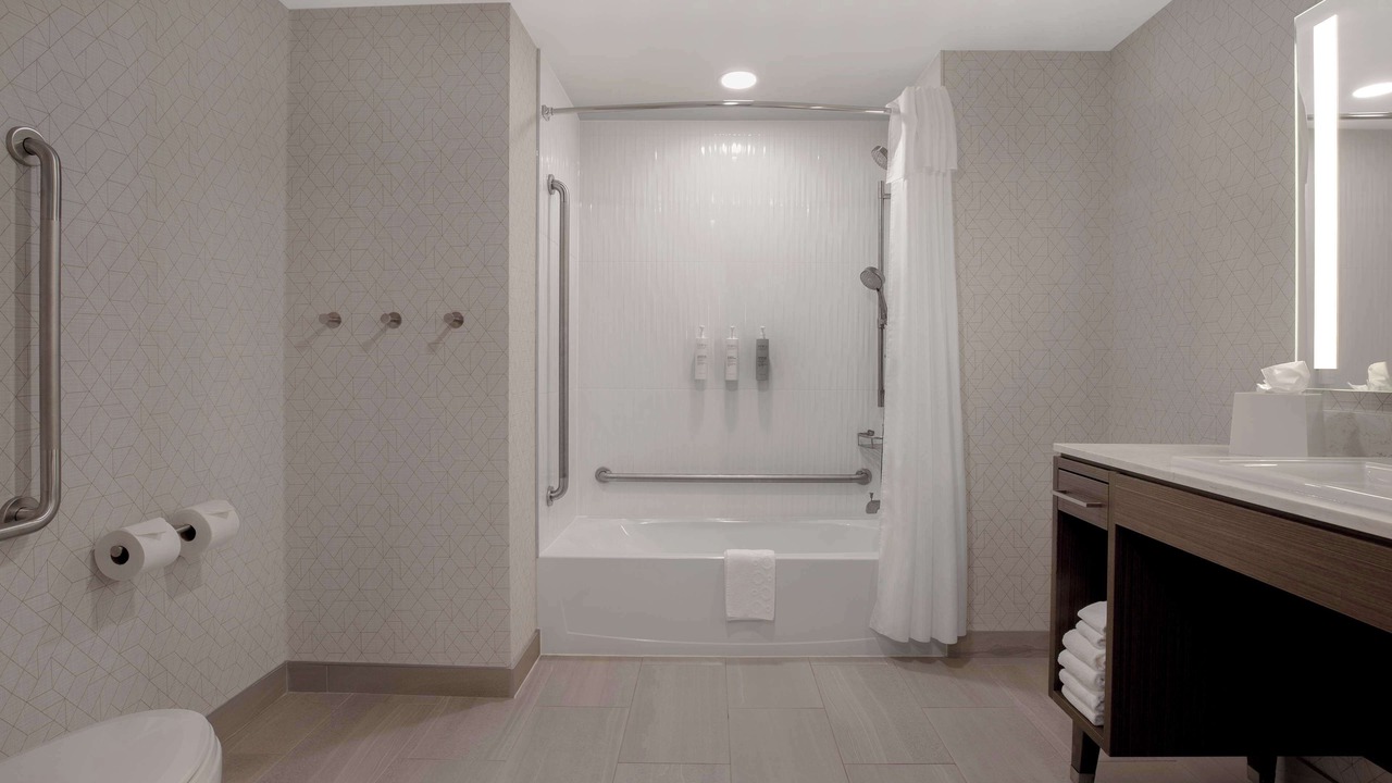 Photo of Bathroom in Thunder Bay