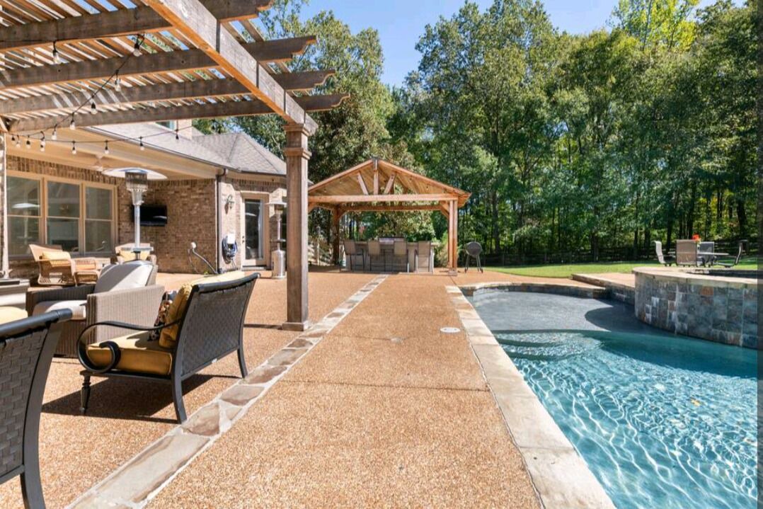 Photo of Patio Balcony in Hickory Withe
