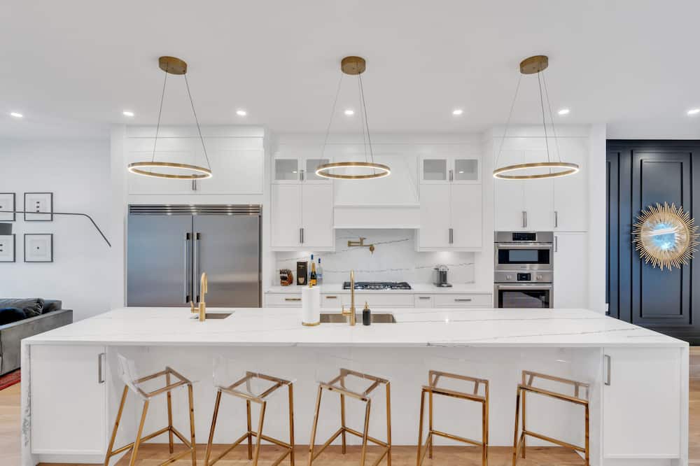 Photo of Kitchen in Killarney