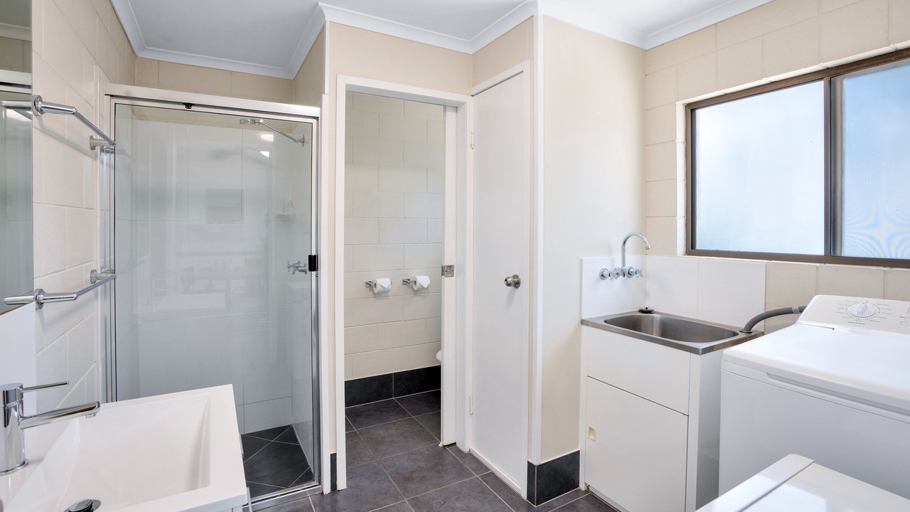 Photo of Bathroom in Monkland