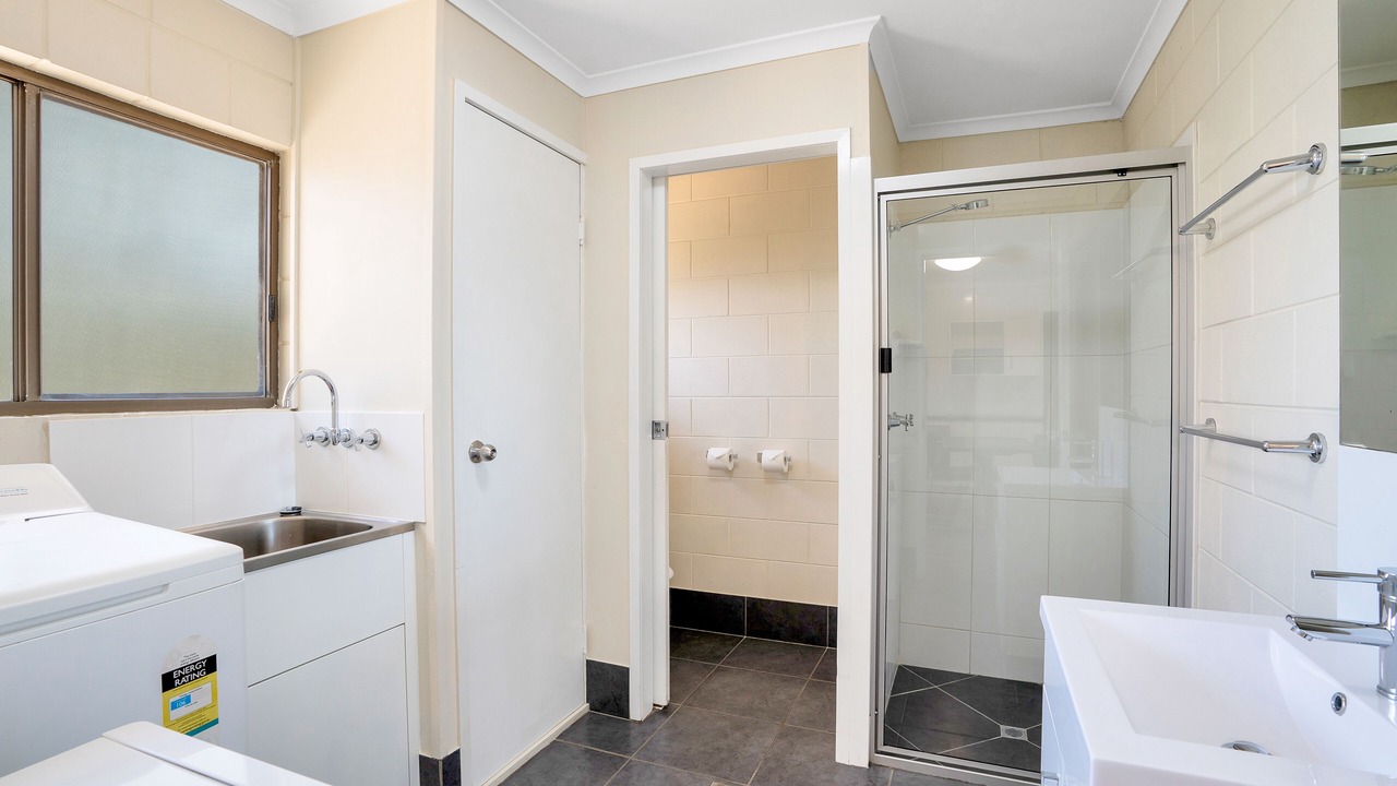 Photo of Bathroom in Monkland