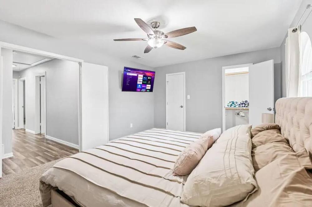 Photo of Bedroom in Mesquite