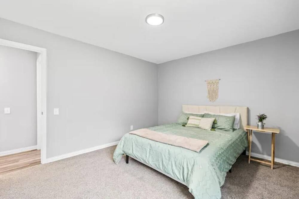 Photo of Bedroom in Mesquite
