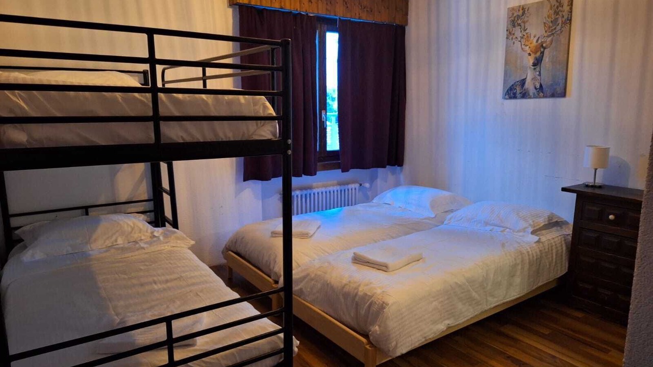 Photo of Bedroom in Vex