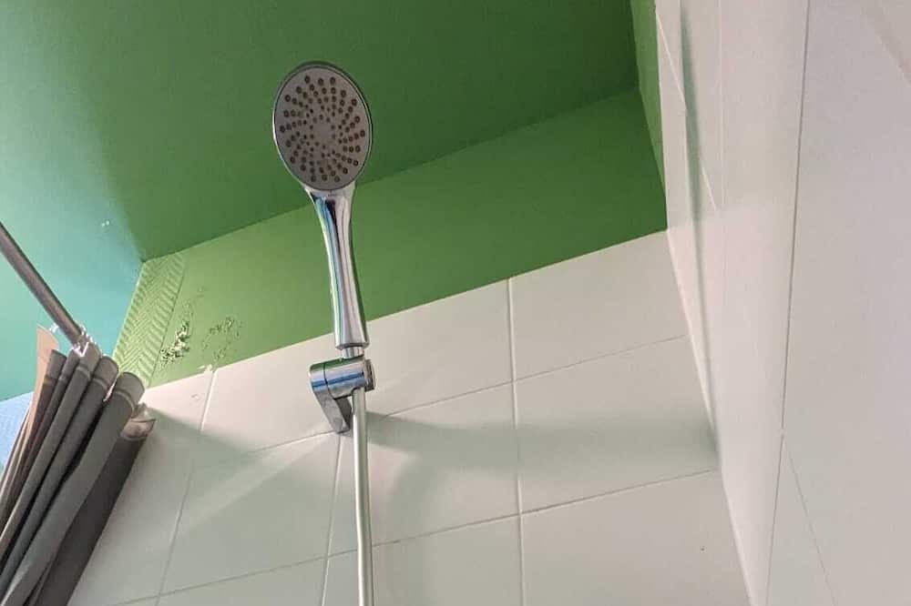 Photo of Bathroom in Downtown Angers