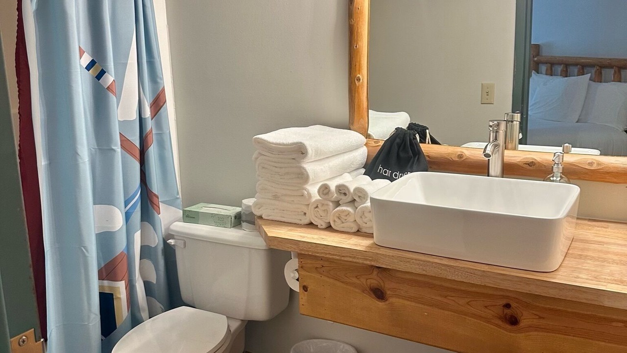 Photo of Bathroom in Manhattan Beach