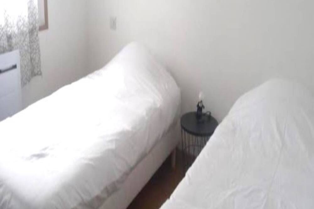Photo of Bedroom in Tarbes
