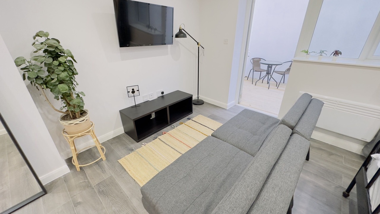 Photo of Others in Upper Clapton