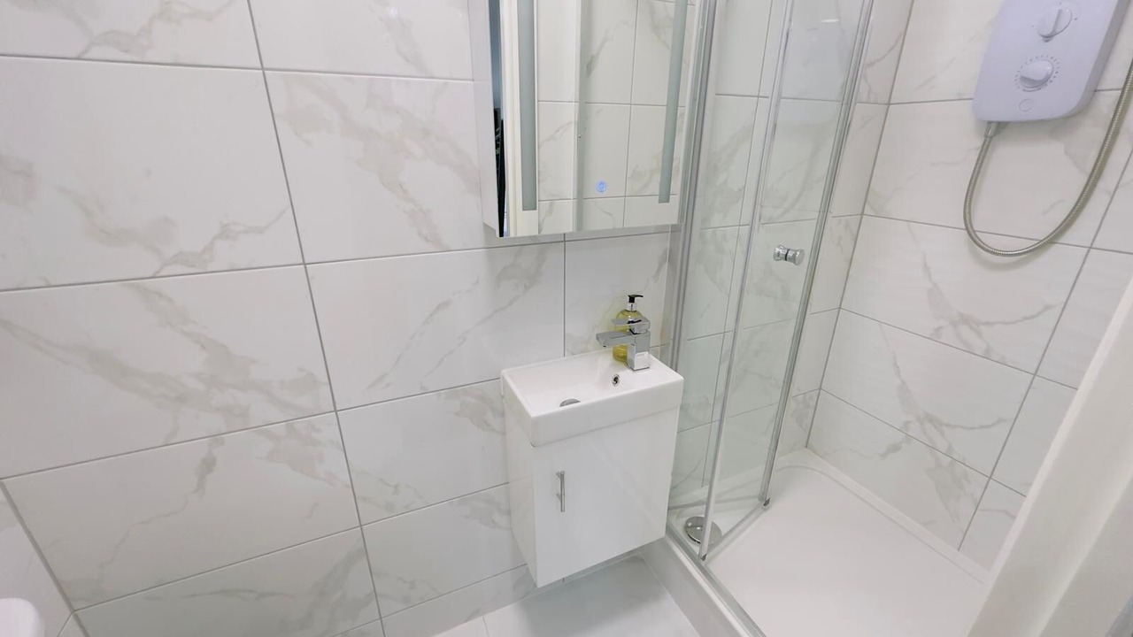 Photo of Others in Upper Clapton