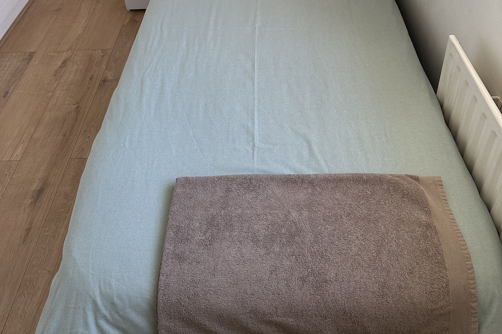 Photo of Bedroom in South Ockendon