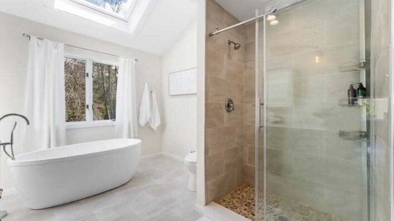 Photo of Others in Warwick