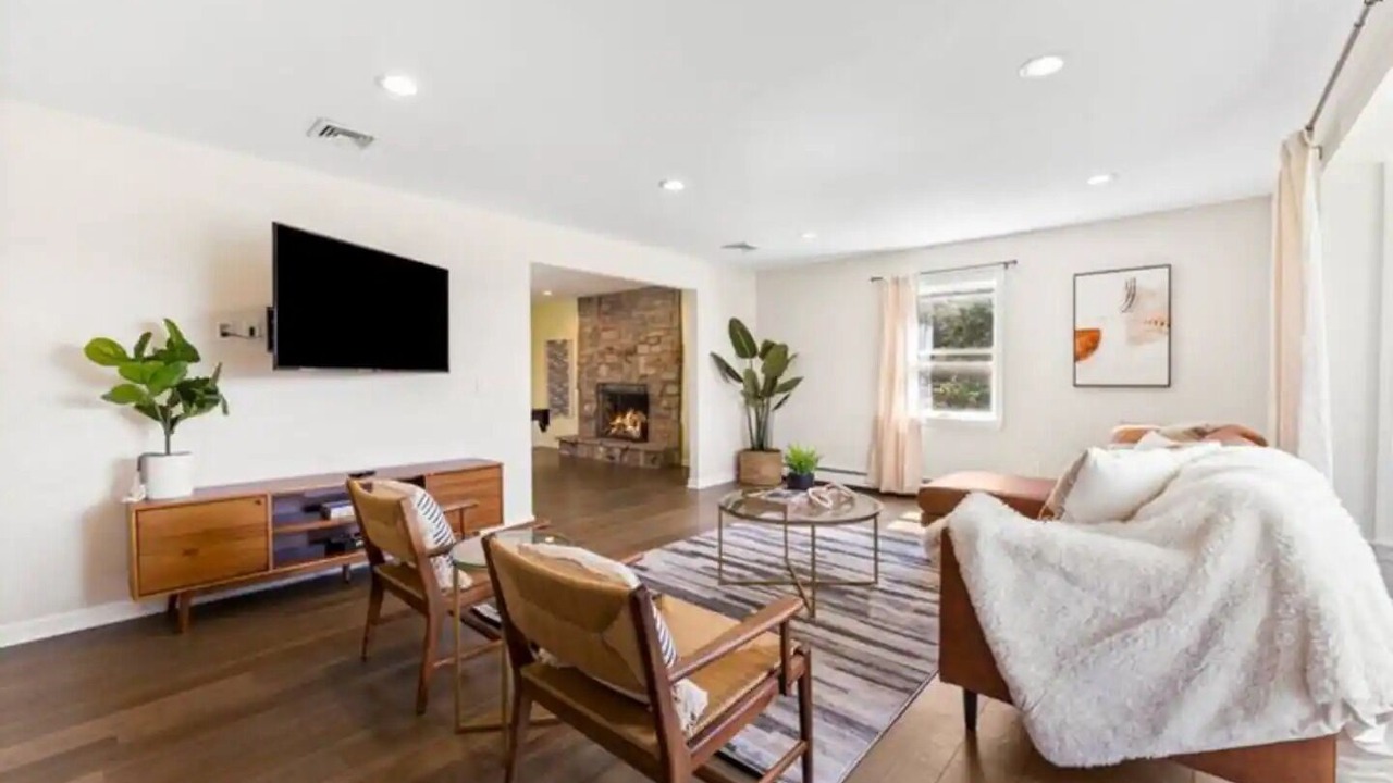 Photo of Livingroom in Warwick