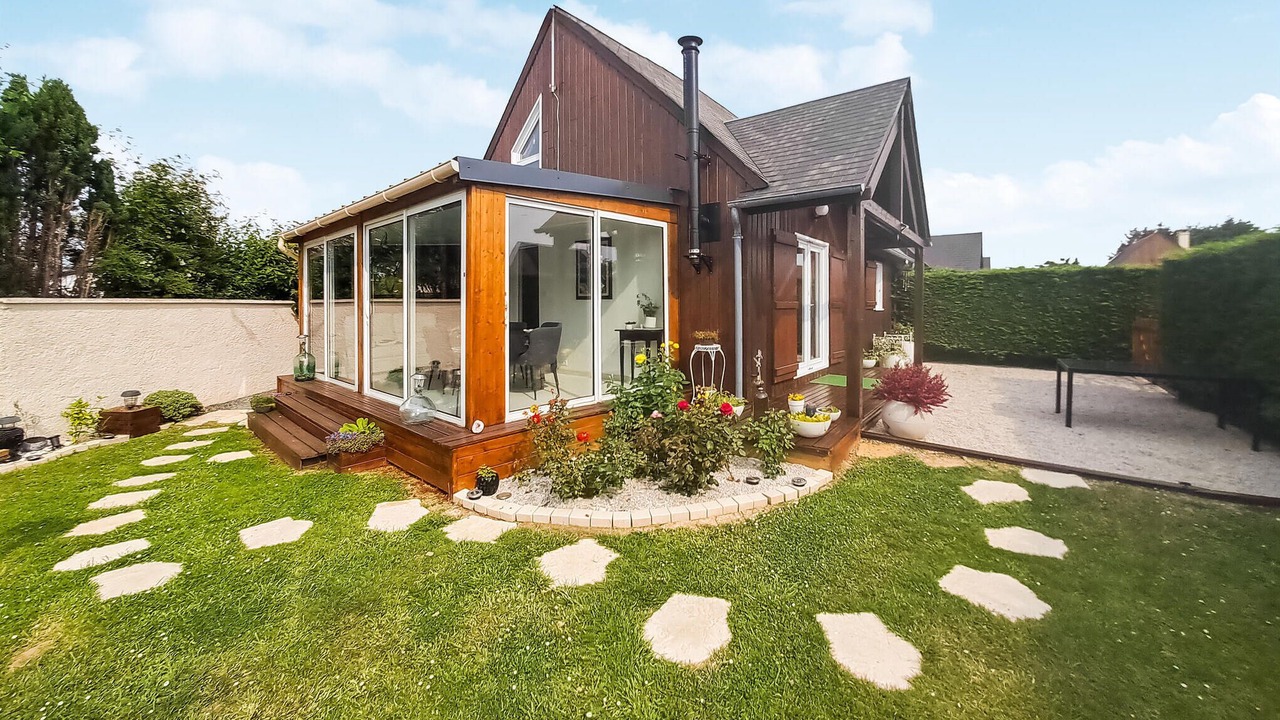 Photo of Outdoor in Colleville-Montgomery