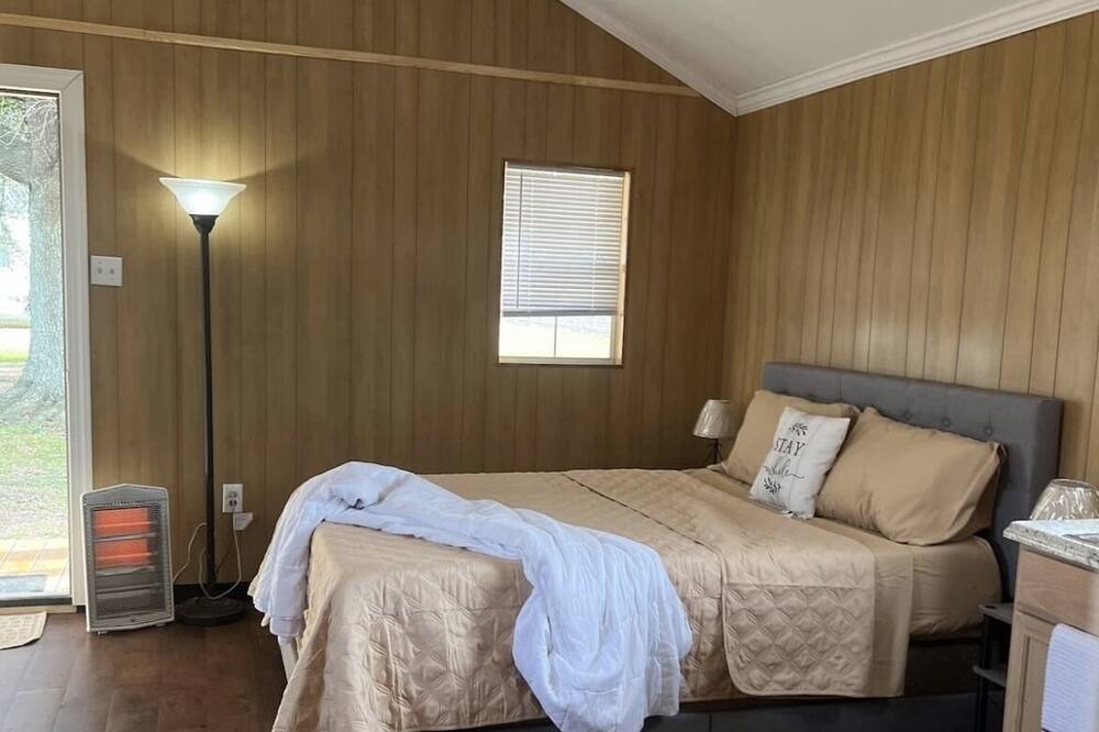 Photo of Bedroom in Lake Providence