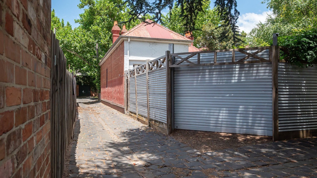 Photo of Outdoor in Flemington