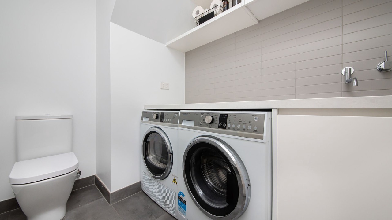 Photo of Others in Flemington