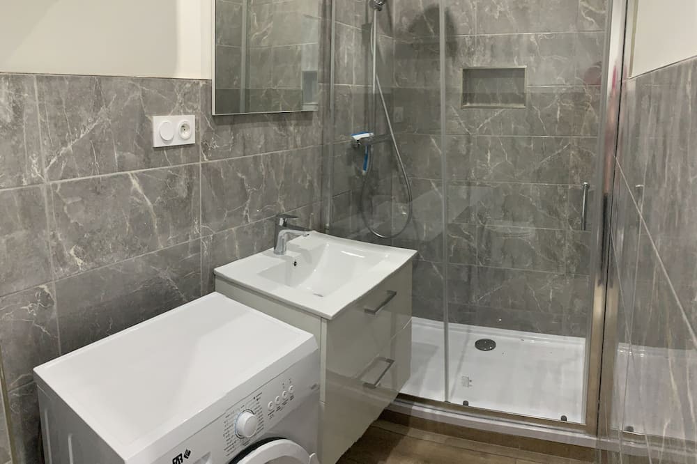 Photo of Bathroom in Varennes-le-Grand