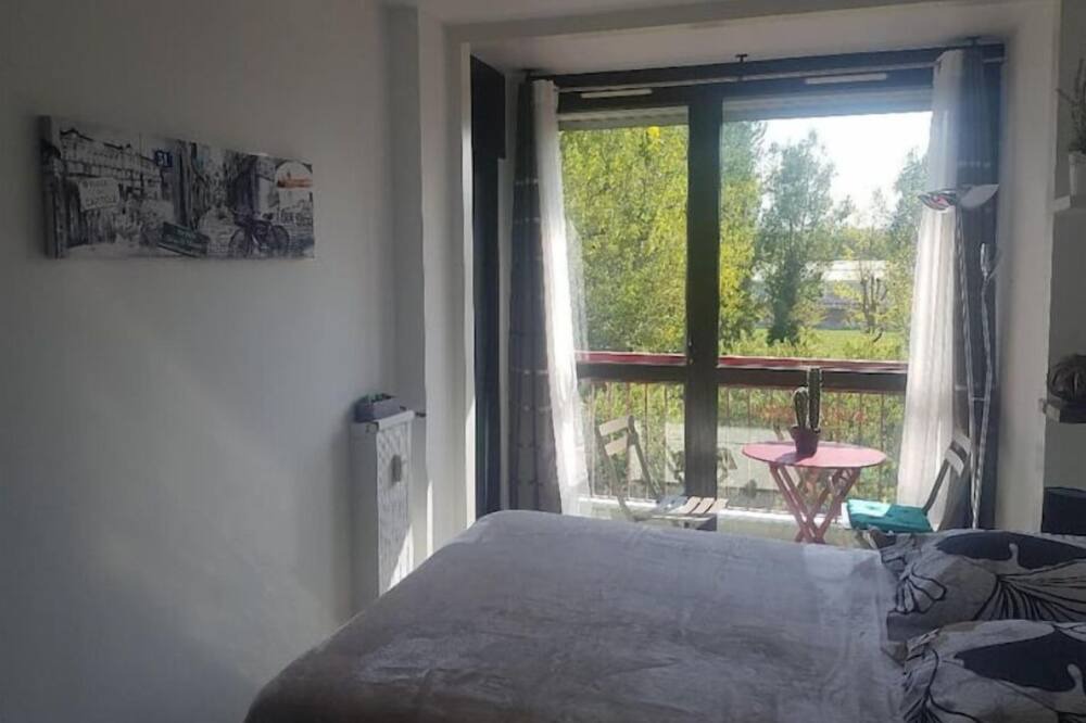 Photo of Bedroom in Toulouse Left Bank
