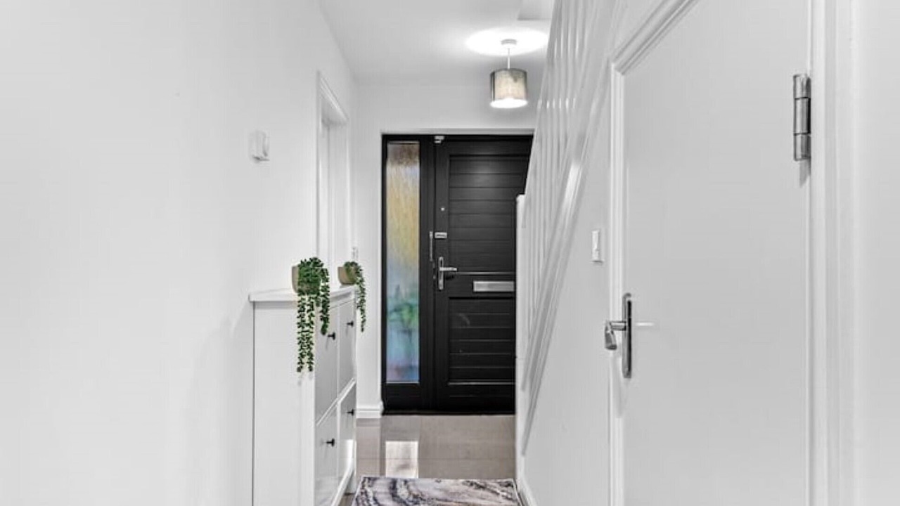 Photo of Others in Uxbridge North