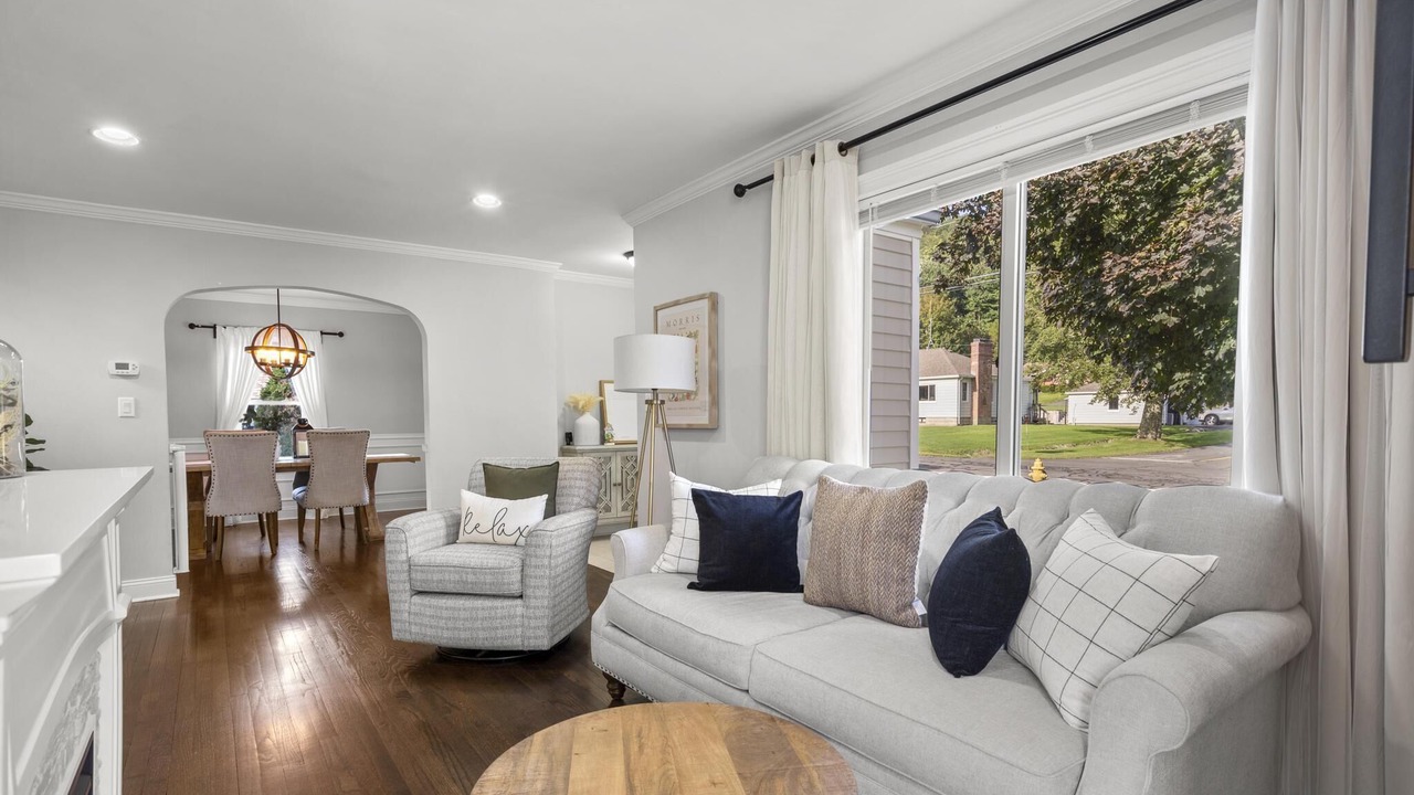 Photo of Livingroom in Seymour