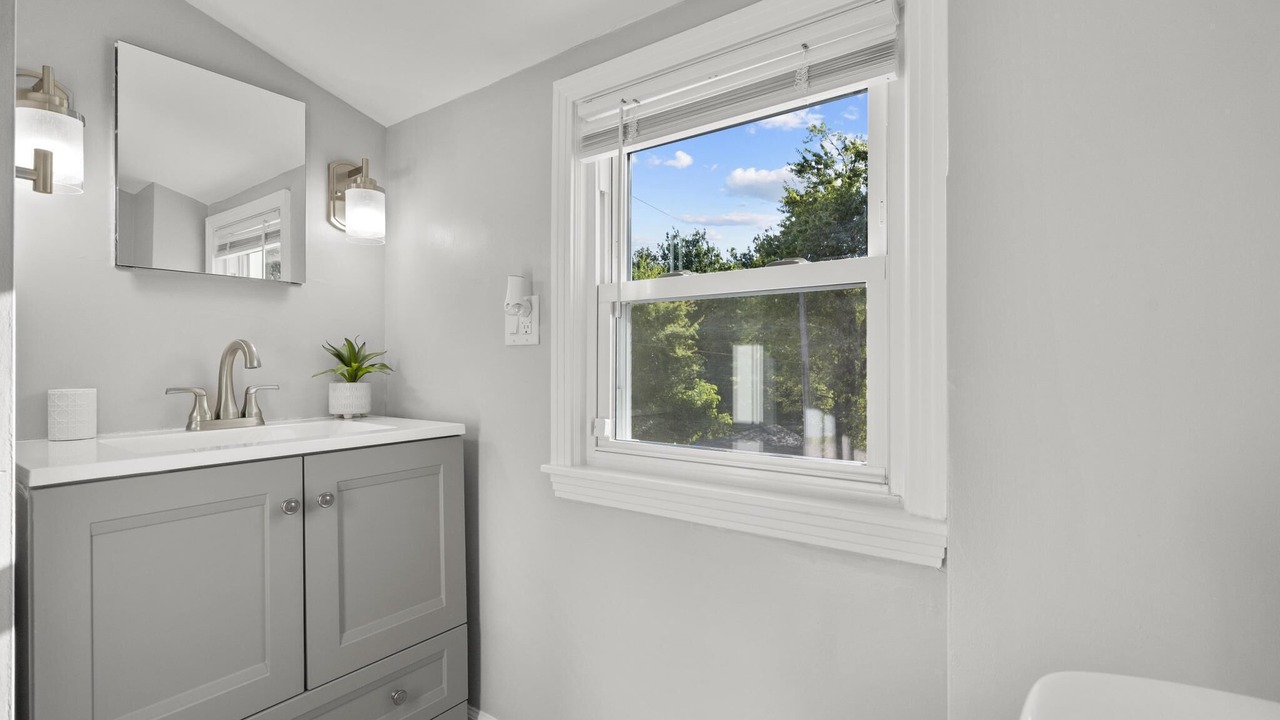 Photo of Others in Seymour