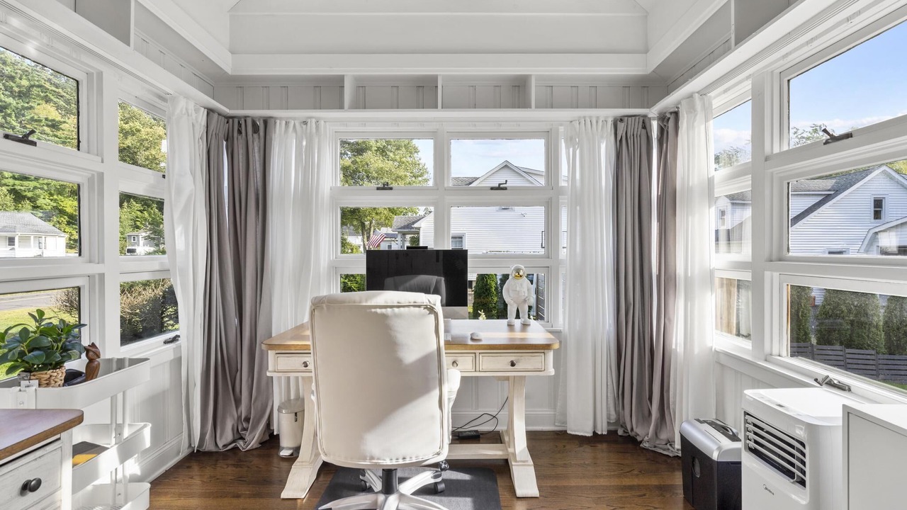 Photo of Others in Seymour