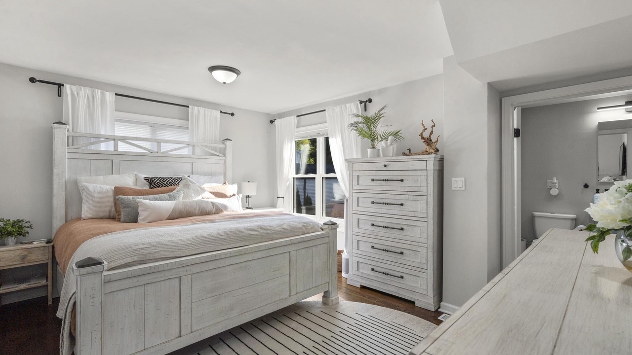 Photo of Others in Seymour