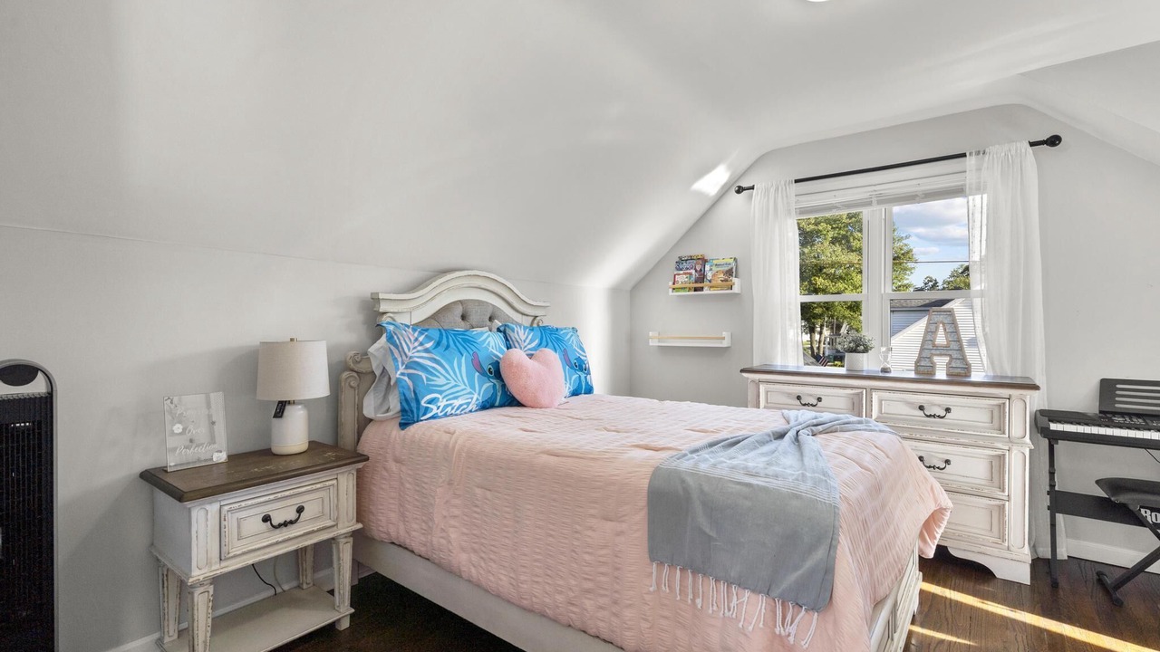 Photo of Others in Seymour