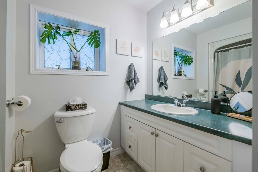 Photo of Bathroom in Smiths Falls