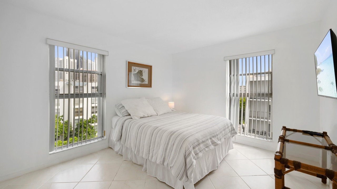 Photo of Others in Sunny Isles Beach