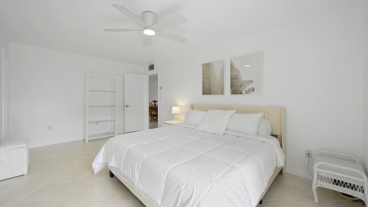 Photo of Others in Sunny Isles Beach