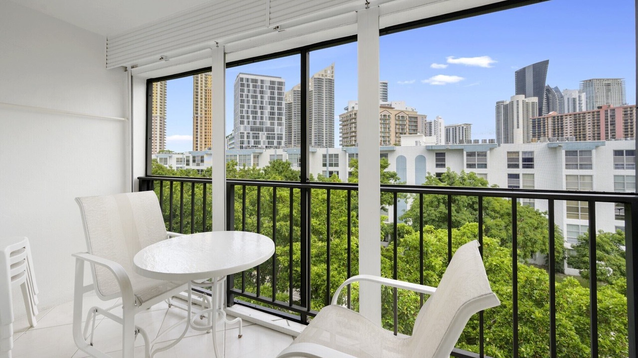 Photo of Others in Sunny Isles Beach