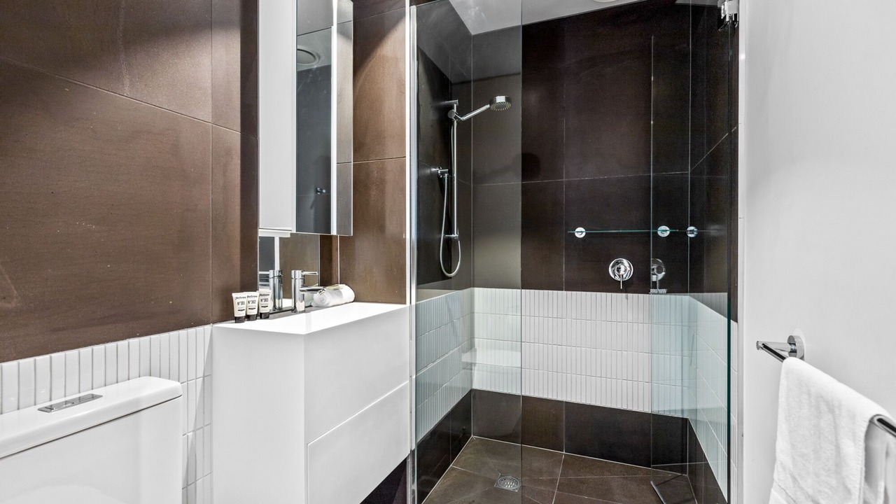 Photo of Others in Collingwood