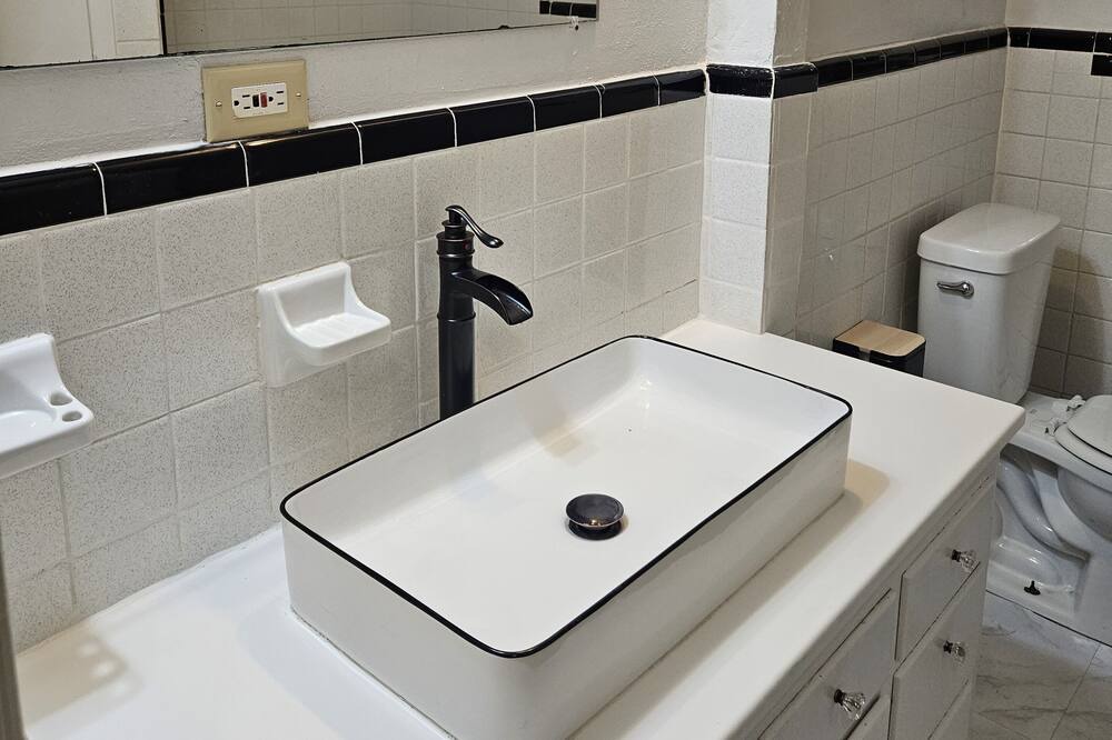 Photo of Bathroom in Copperas Cove