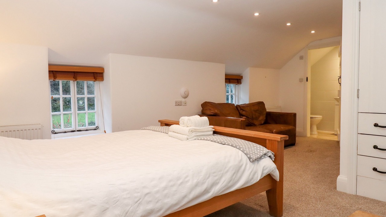 Photo of Others in Trentishoe