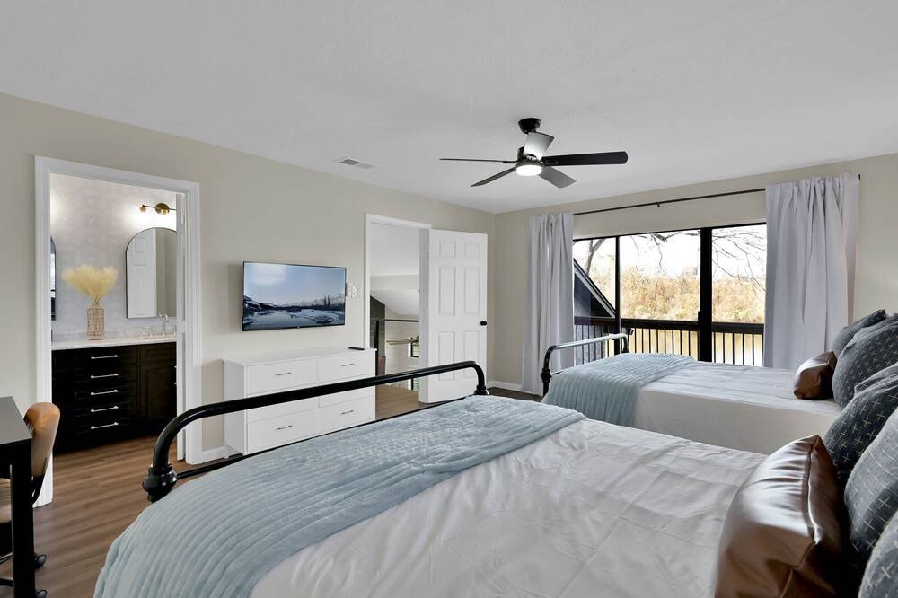 Photo of Bedroom in Montgomery