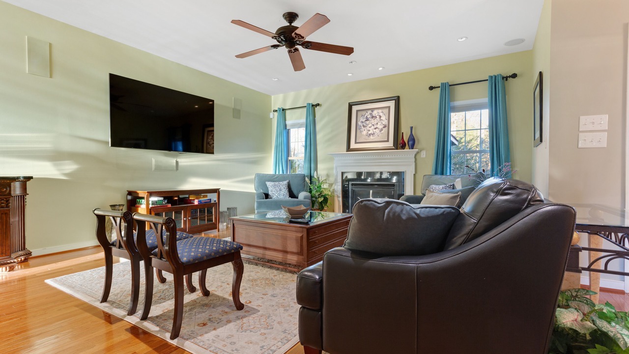 Photo of Livingroom in Chesterfield