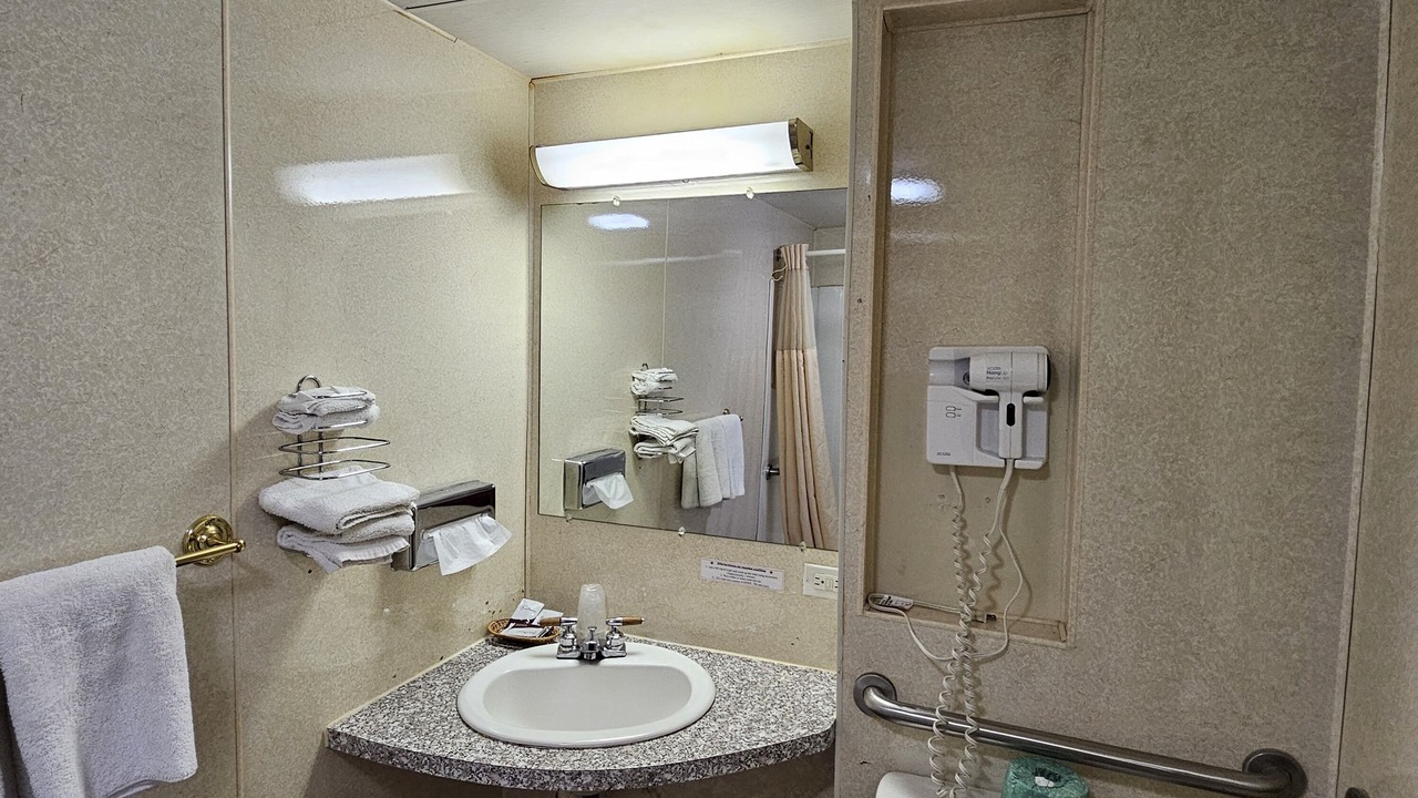 Photo of Bathroom in Abbotsford