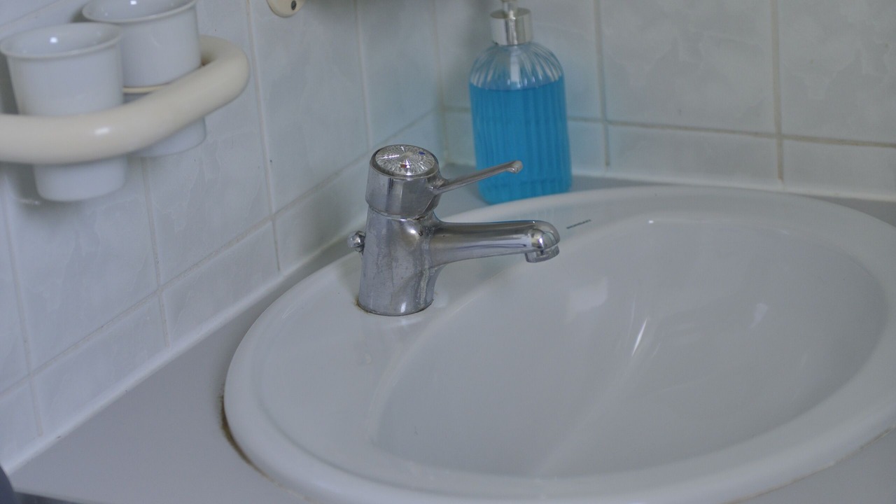 Photo of Bathroom in Woignarue