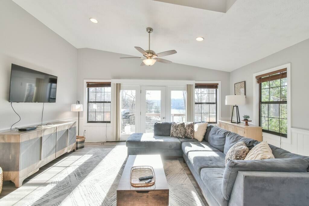 Photo of Others in Flowery Branch